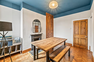 Dining Room- click for photo gallery